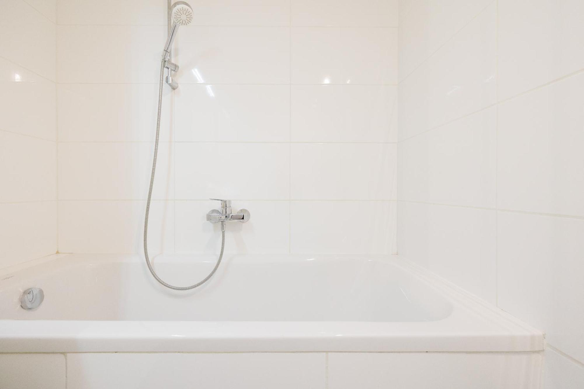 Cozy, Spacious And Charming 4 Bedrooms Apartament Wenen Buitenkant foto
