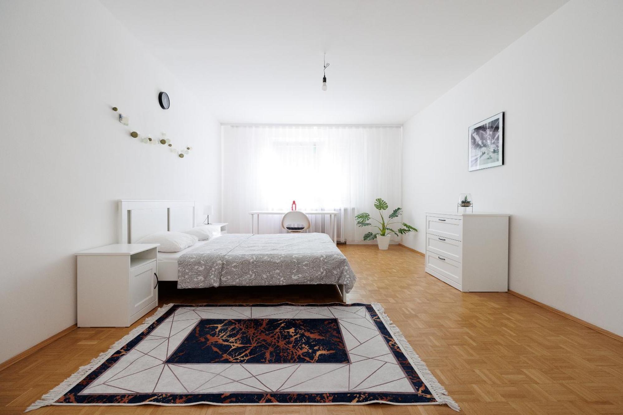 Cozy, Spacious And Charming 4 Bedrooms Apartament Wenen Buitenkant foto