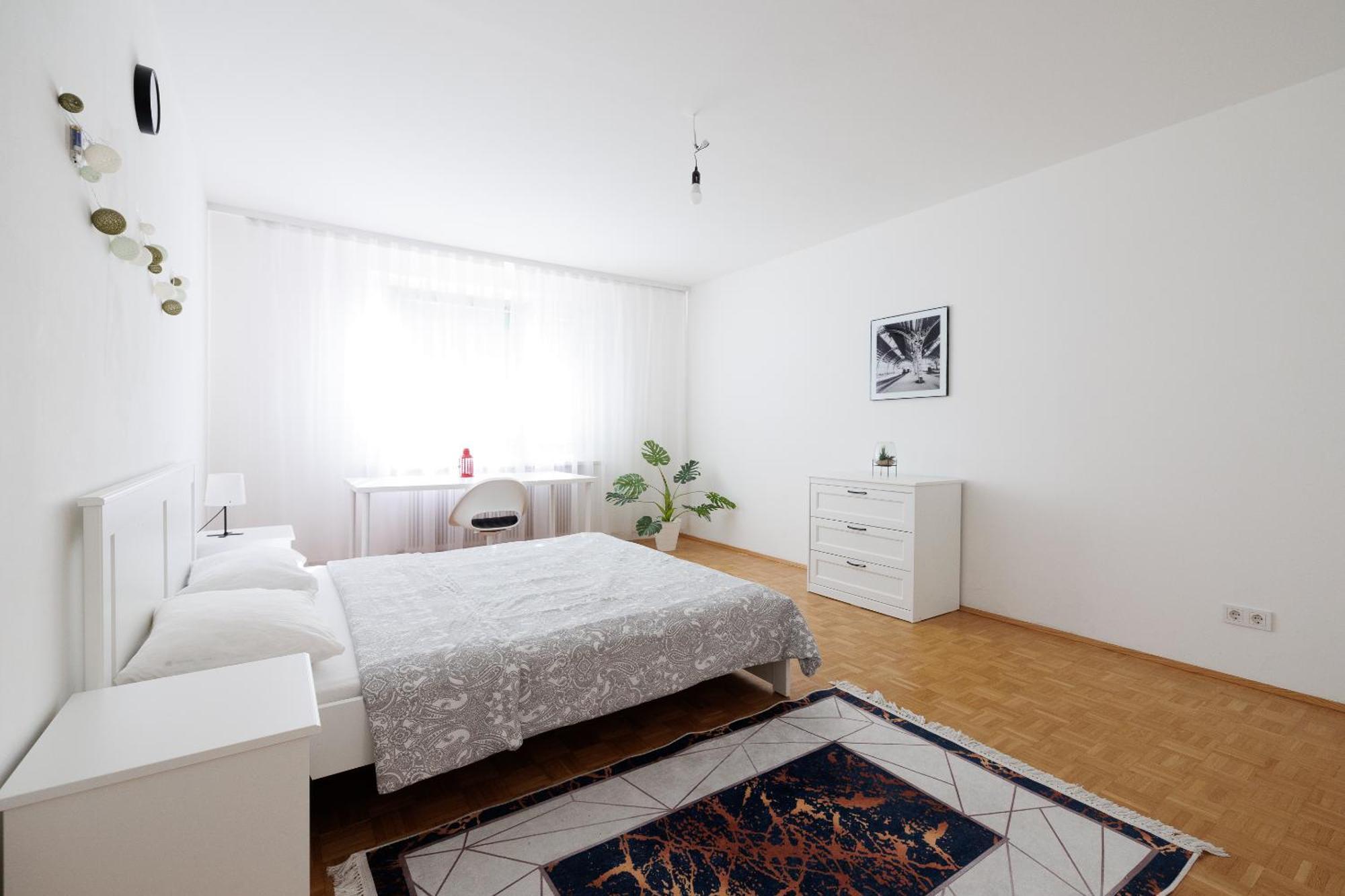Cozy, Spacious And Charming 4 Bedrooms Apartament Wenen Buitenkant foto
