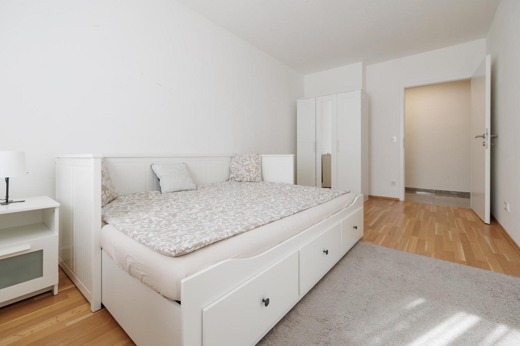 Cozy, Spacious And Charming 4 Bedrooms Apartament Wenen Buitenkant foto